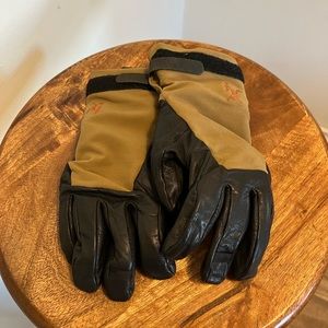 Arc’teryx Winter Gloves